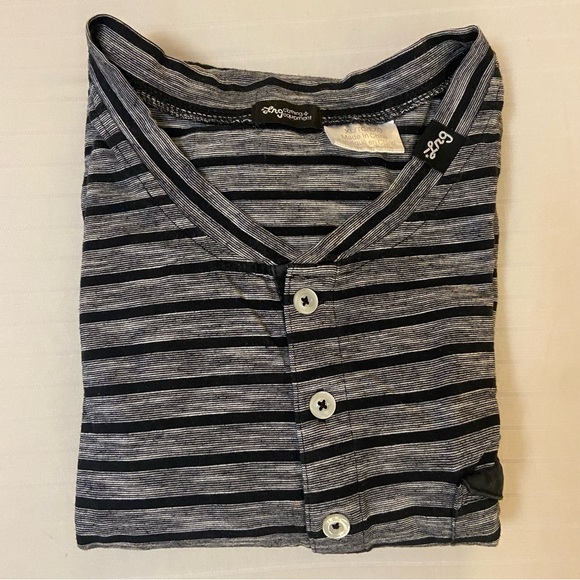 Lrg Gray & Black Long Sleeve Tee w/ Henley Neckline & Stripes w/ pocket sz XL - Picture 15 of 16